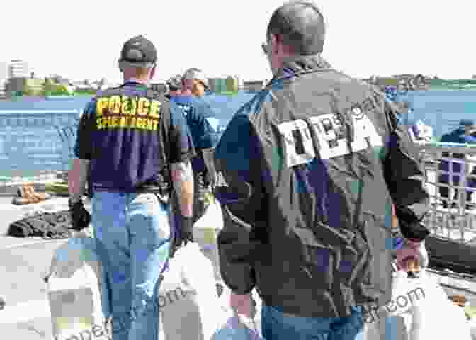 DEA Agents Conducting A Drug Raid Desperados: Latin Drug Lords U S Lawmen And The War America Can T Win