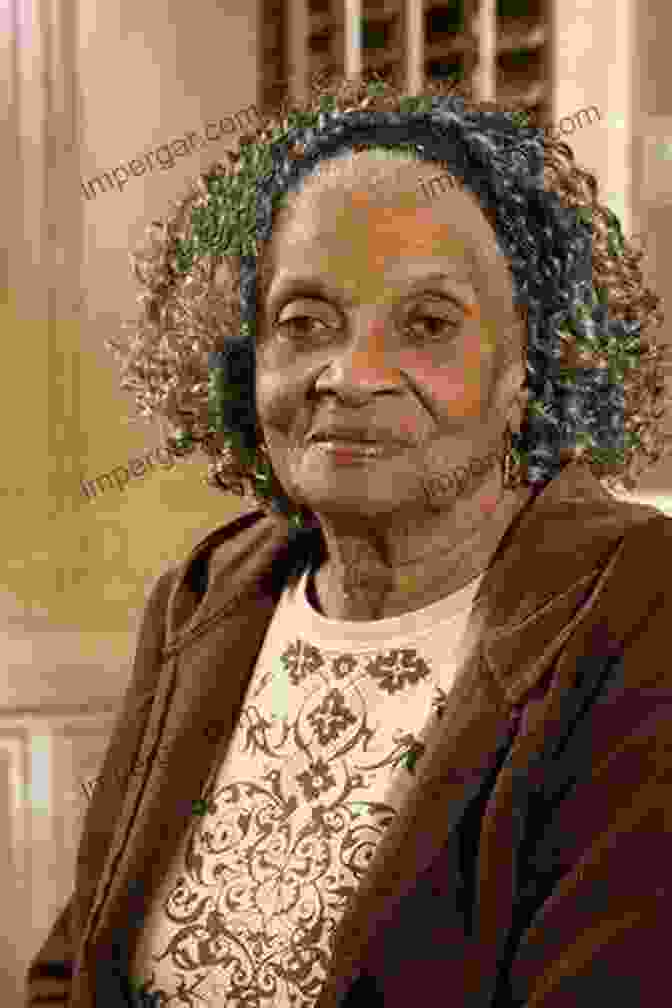 Sarah, An Elderly African American Woman, Gazes Into The Distance With A Profound Expression In Her Eyes. Remembering Slavery: African Americans Talk About Their Personal Experiences Of Slavery And Emancipation